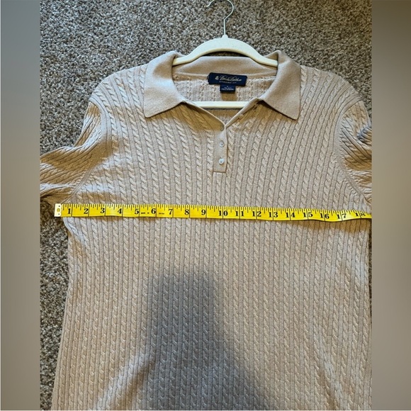 Brooks Brothers Silk/Cashmere Brown Collar Sweater - Picture 4 of 5